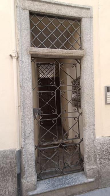 Ferienwohnung Centro Storico Piazza Vittoria Pavia Exterior foto